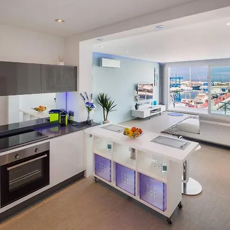 Apartment Modern Frontline Puerto Banus M2